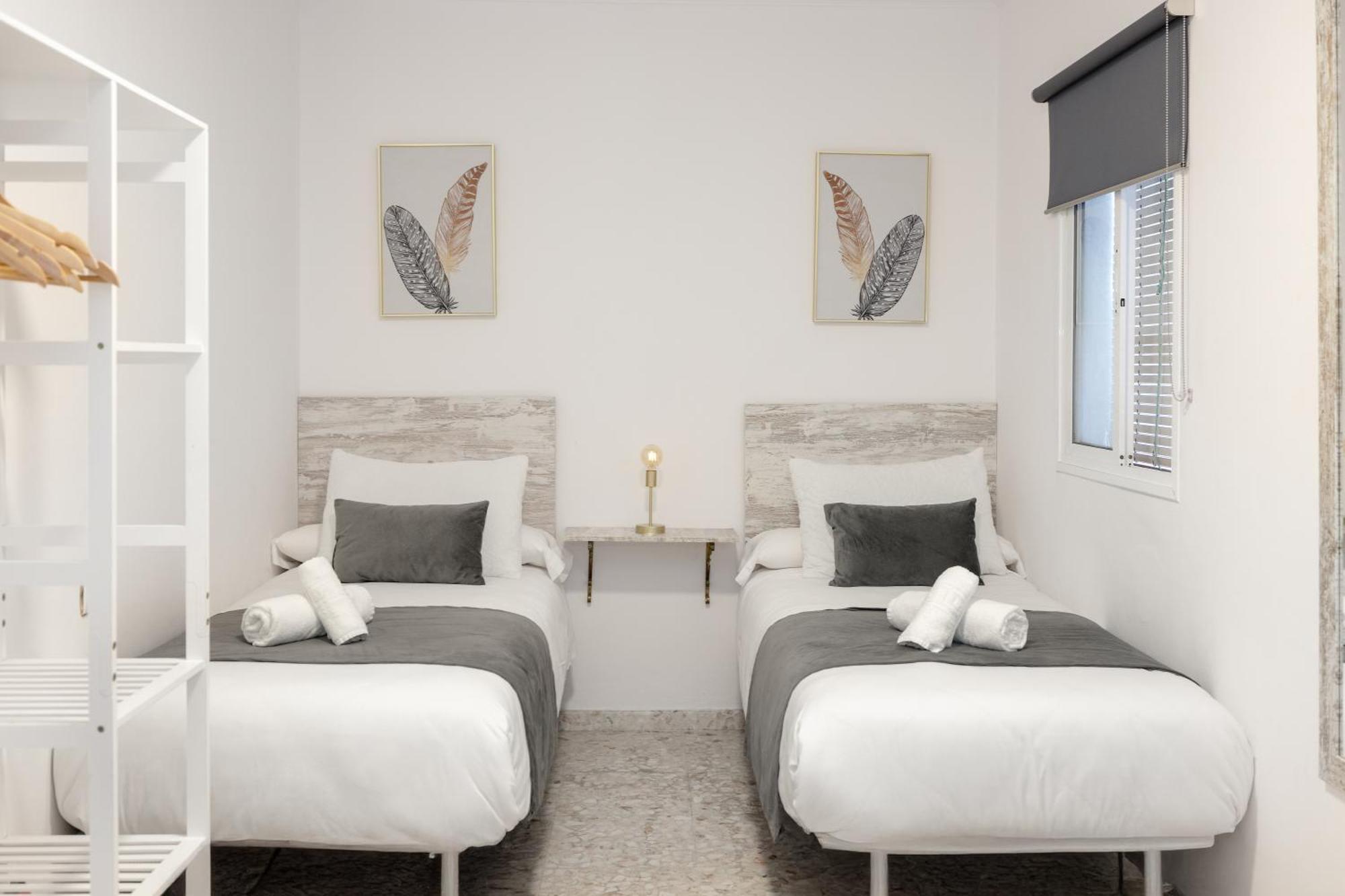 Apartamentos Trianasol Seville Exterior photo