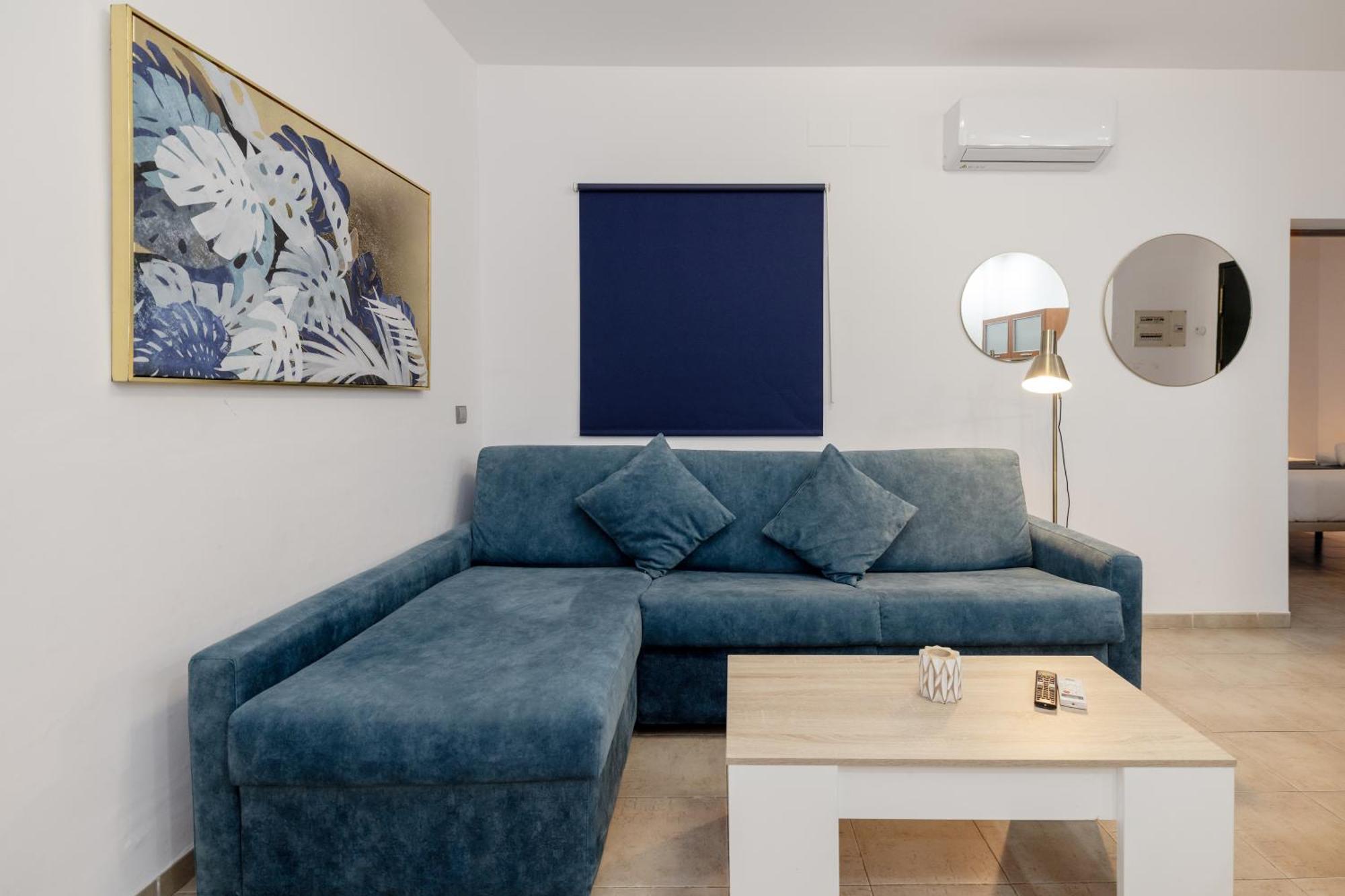 Apartamentos Trianasol Seville Exterior photo